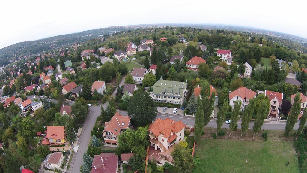 Kolibri Hotel Miskolc Exterior photo